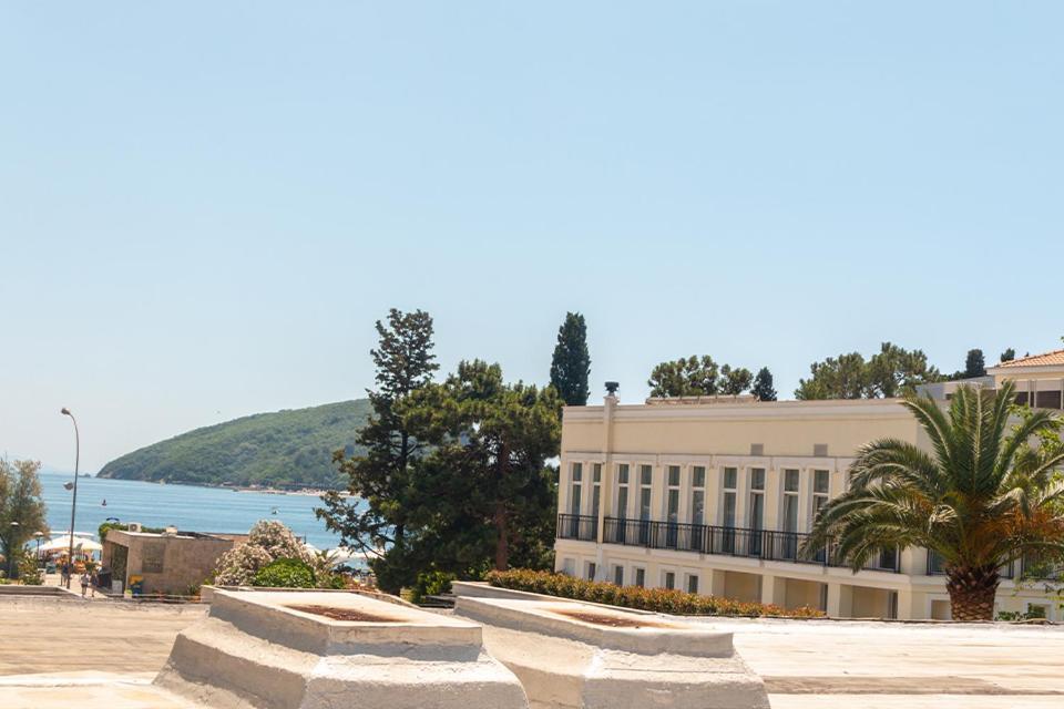Post Office Center Apartments Budva Exteriör bild